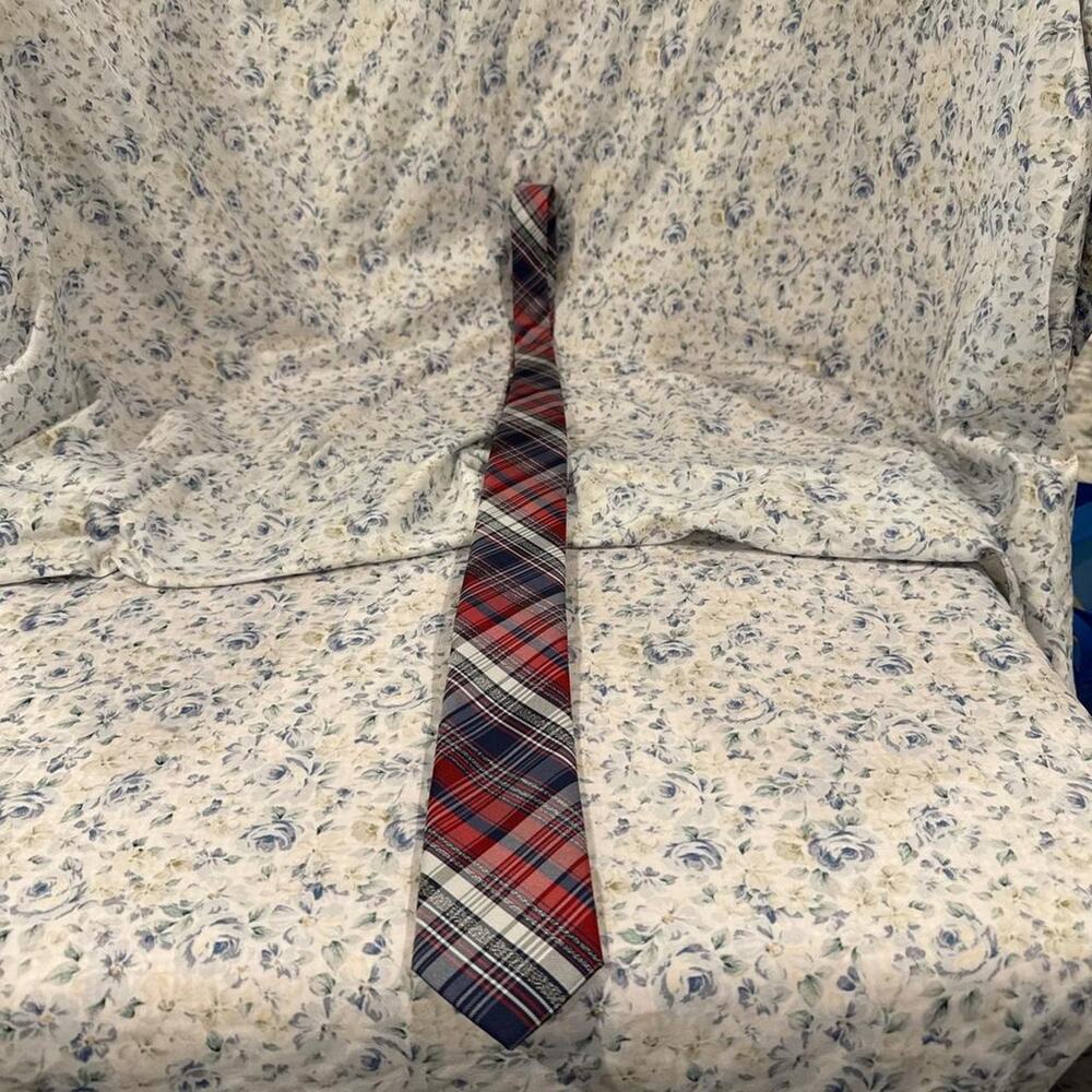 Perry ellis red blue plaid